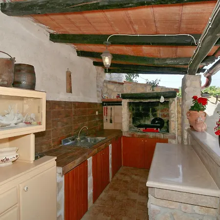 3 Bedroom In Holiday home *