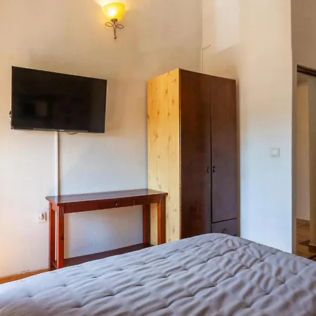 3 Bedroom In 펜션